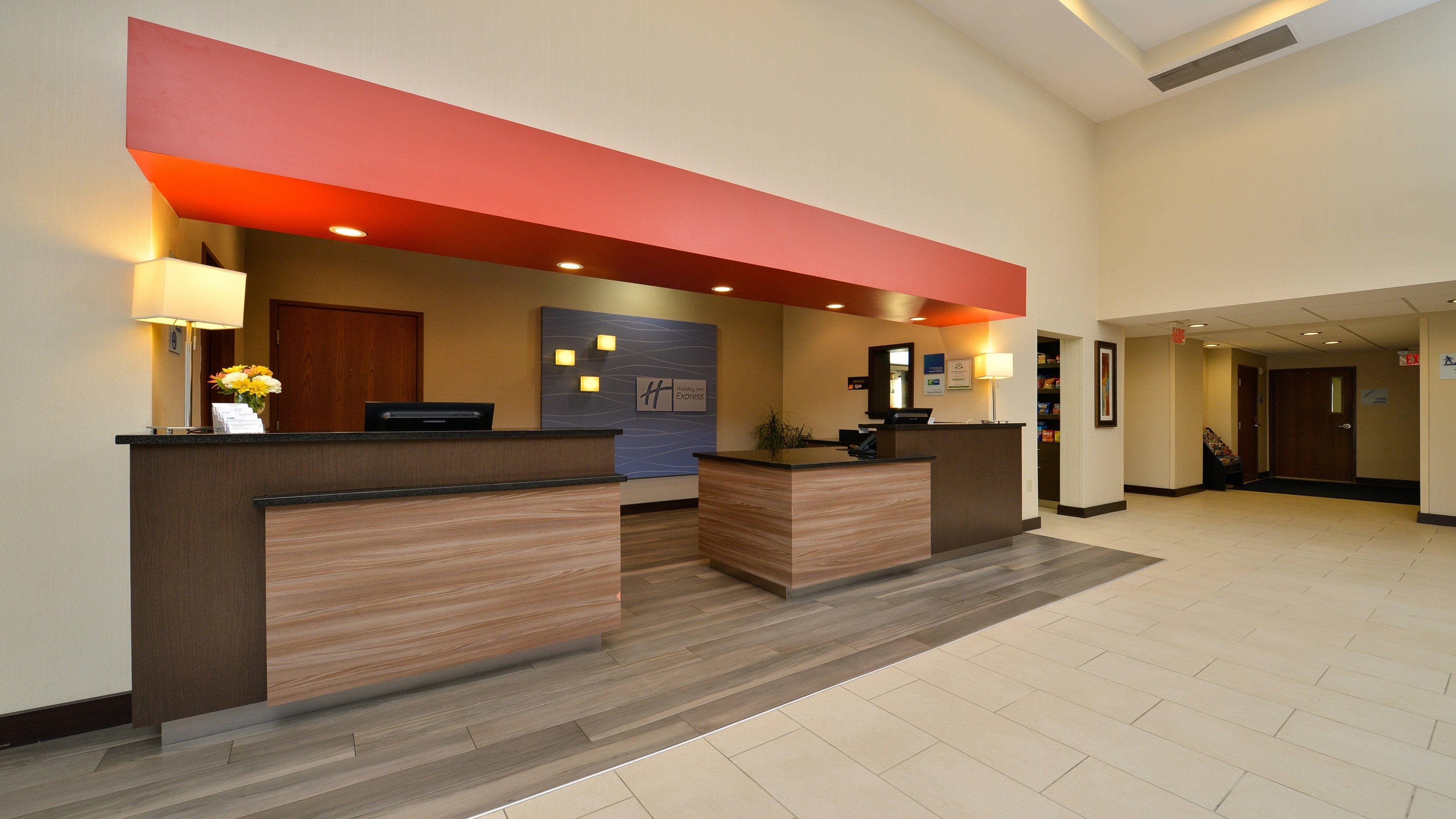 Holiday Inn Express Boston-Milford By Ihg Bagian luar foto