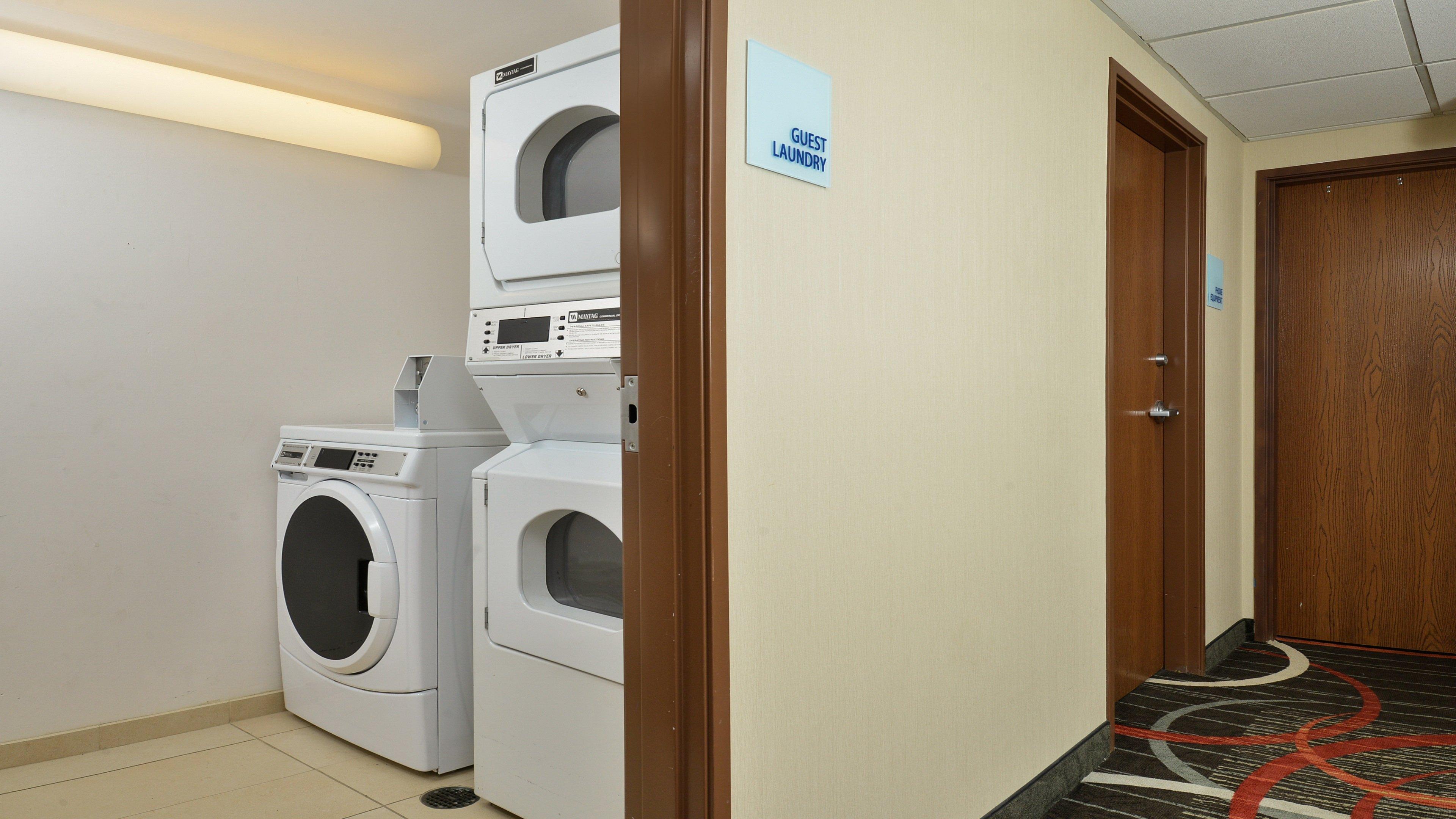 Holiday Inn Express Boston-Milford By Ihg Bagian luar foto