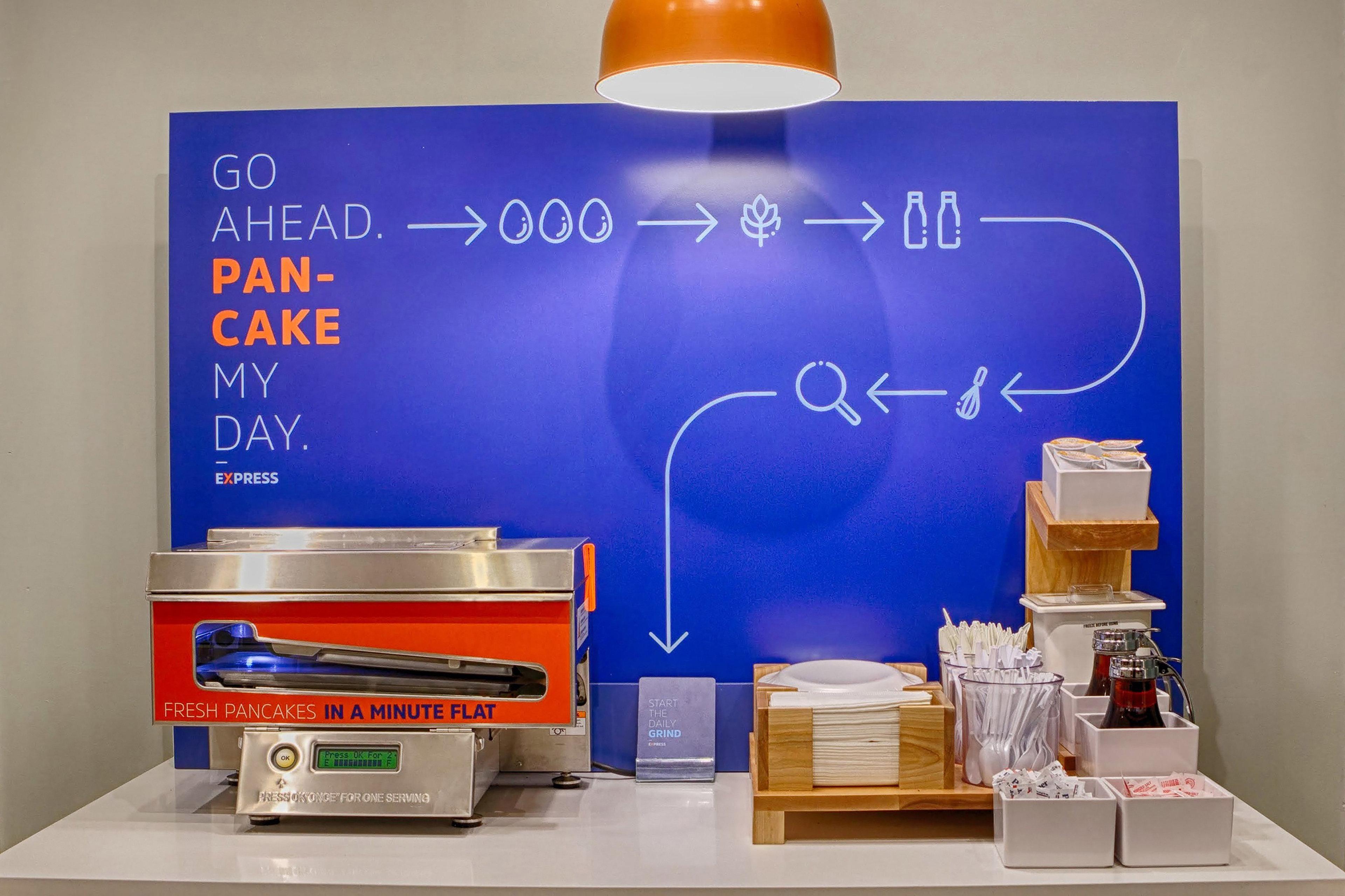 Holiday Inn Express Boston-Milford By Ihg Bagian luar foto