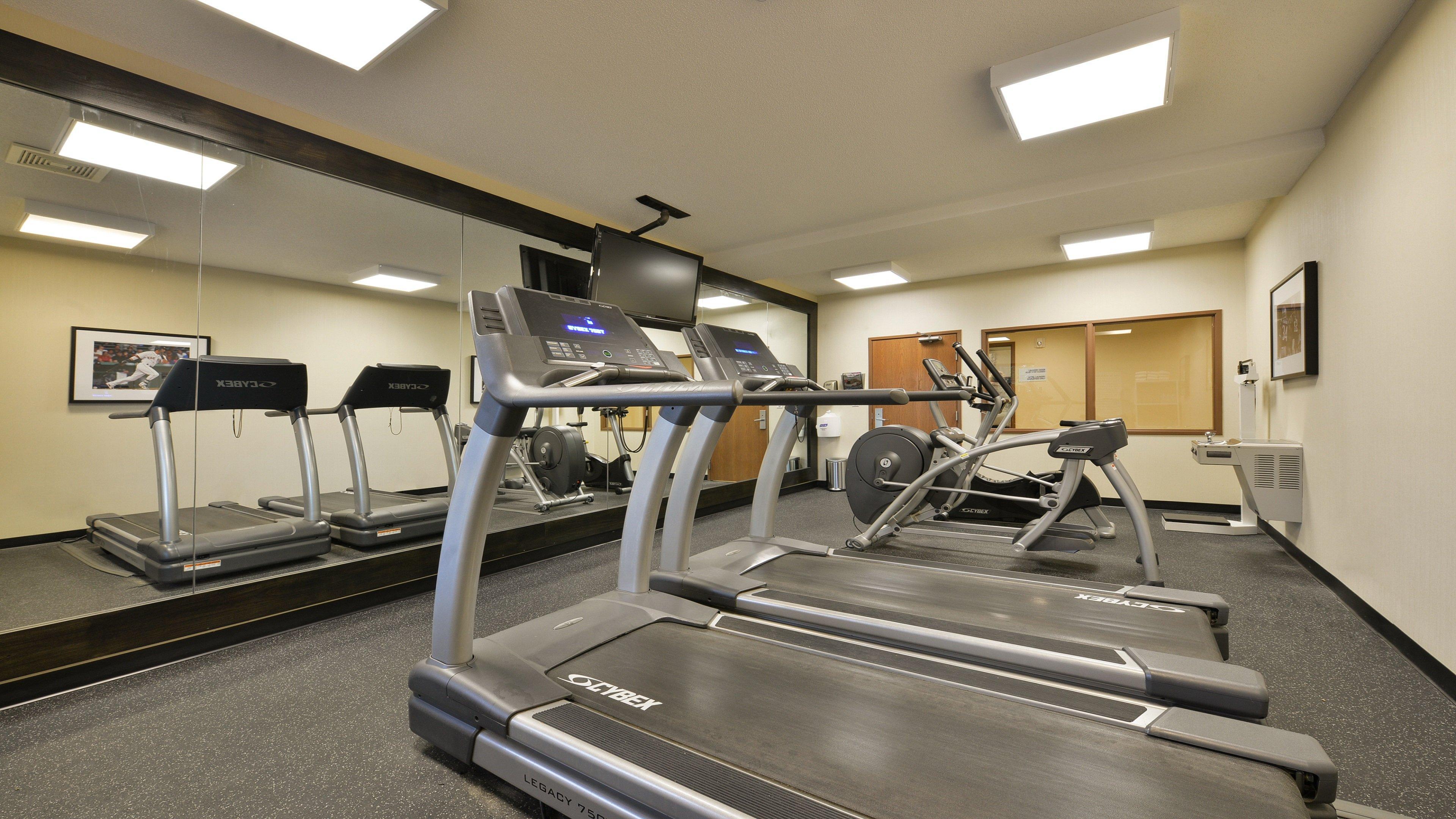 Holiday Inn Express Boston-Milford By Ihg Bagian luar foto